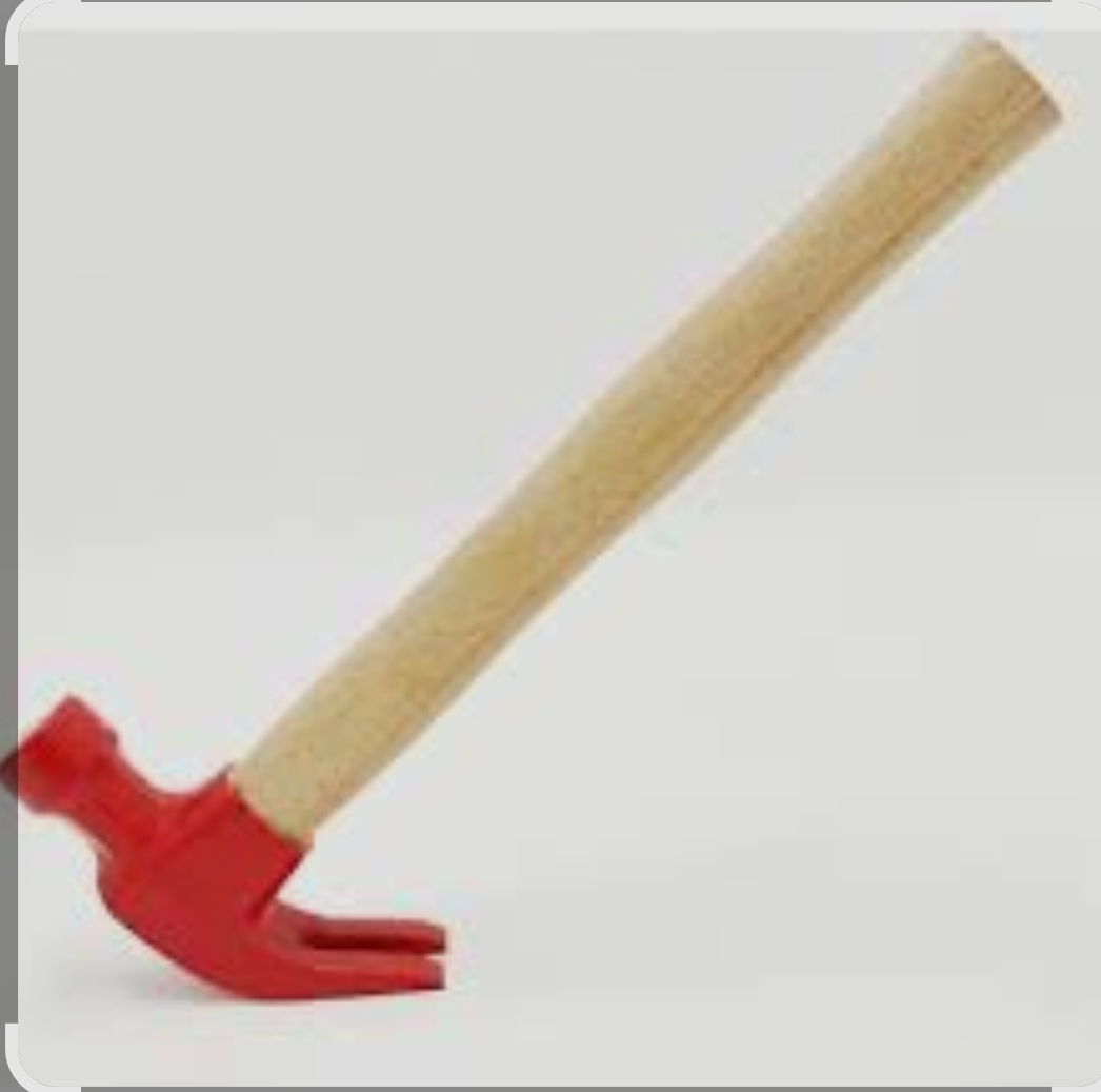 Ağaç Saplı Çatal Çekiç 300 gr